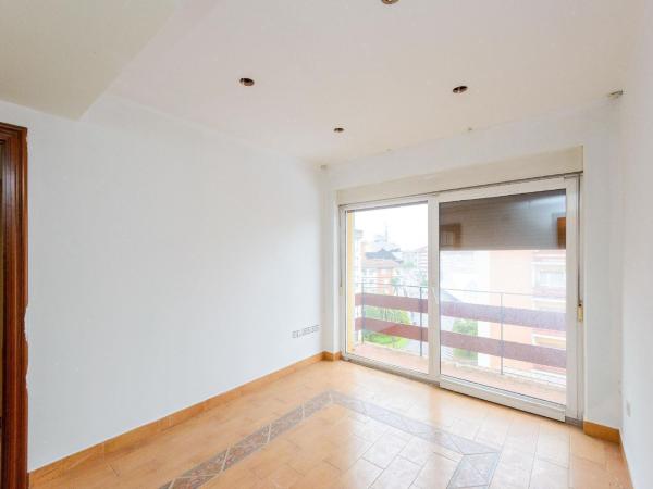 Sale of flat in Piso en La Pola Siero, Siero, Siero
thumbnail 2