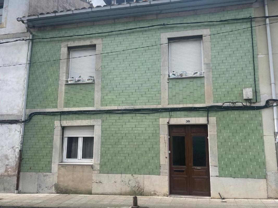 Venta de piso en Piso en Calle las Calles Nuevas, 21 -1, Grado, Grado
photo 1