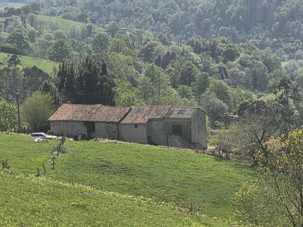 Casa o chalet independiente en Bimenes thumbnail 1