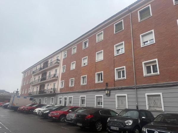 Sale of flat in Piso en Calle Reyes Católicos, 15, HUCA-La Cadellada, Oviedo, Oviedo
 photo 4