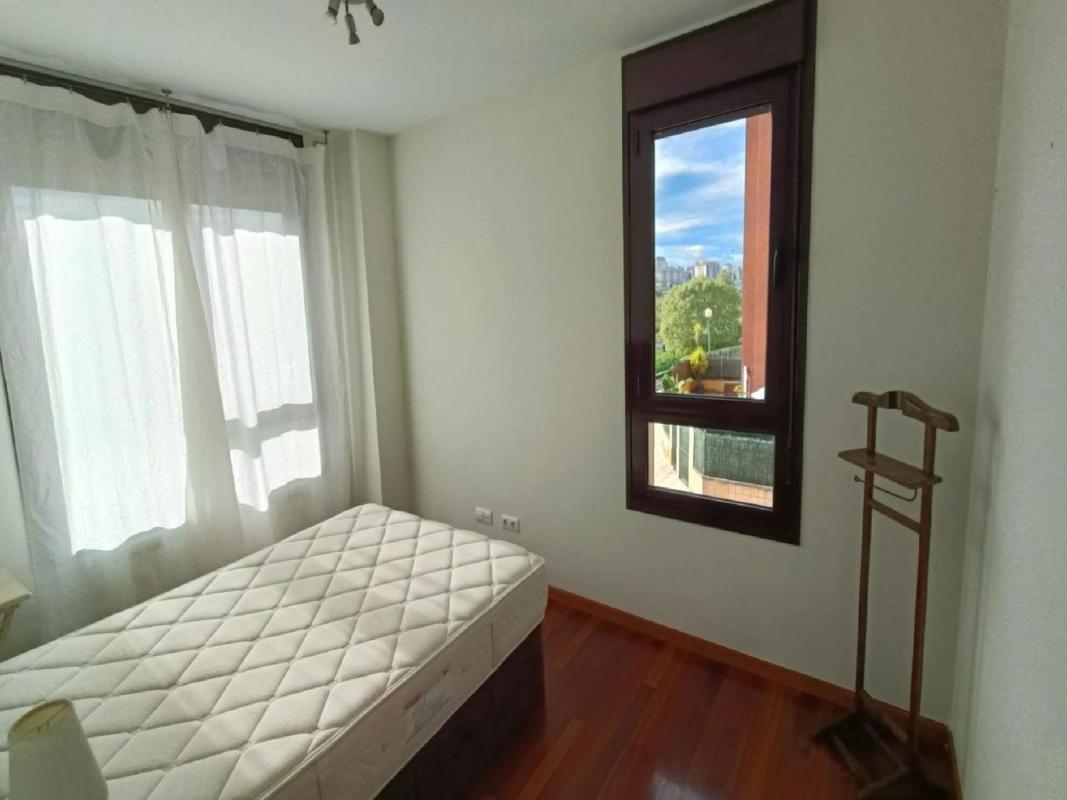 Venta de piso en Piso en Calle Castor Agra García, 4, Monte, Santander, Santander
photo 5