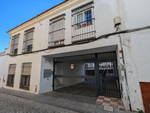 Chalet pareado en Plaza Santa Angela de la Cruz, 4, Villanueva del Ariscal thumbnail 1