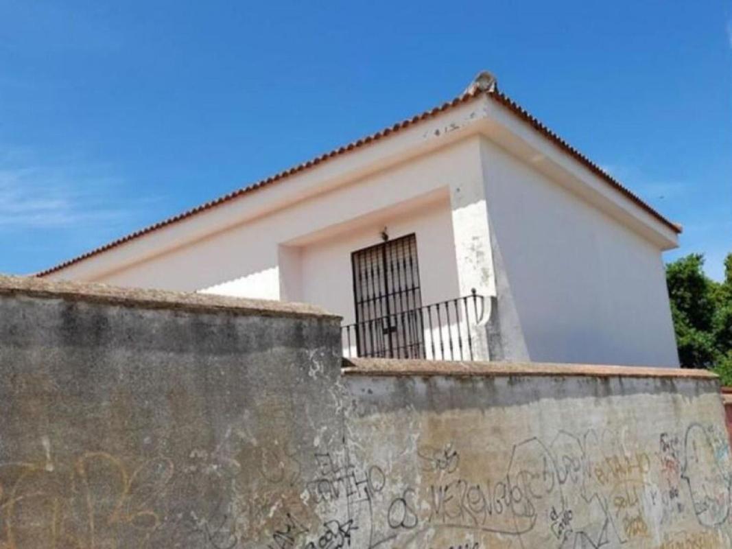 Продажа отдельного шале в Casa o chalet en Calle Federico García Lorca, 27 -25, Bollullos de la Mitacion, Болльюлос-де-ла-Митацион photo 4