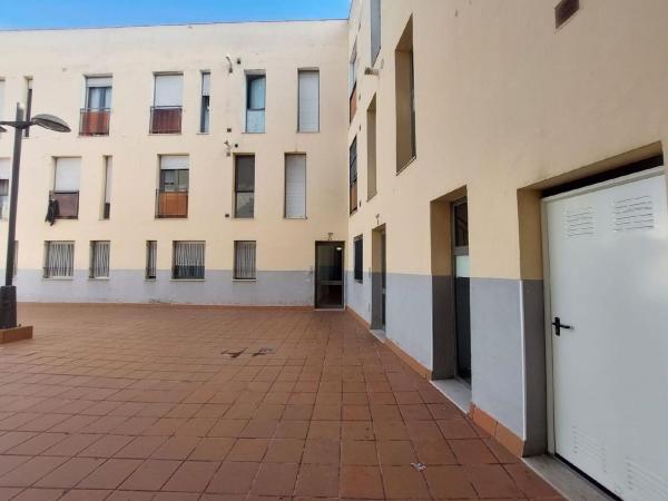 Продажа квартиры на Piso en Calle Miguel Gutiérrez Cruz, 9, La Algaba, Ла Алгаба
photo 1
