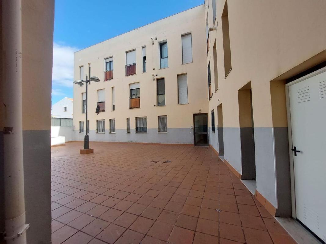 Sale of apartment in Piso en Calle Miguel Gutiérrez Cruz, 9, La Algaba, La Algaba
photo 2