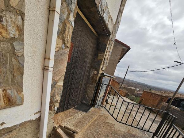 Sprzedaż mieszkania w Piso en Calle Santiago, 18 D, Seron de Nagima, Seron de Nagima
thumbnail 2