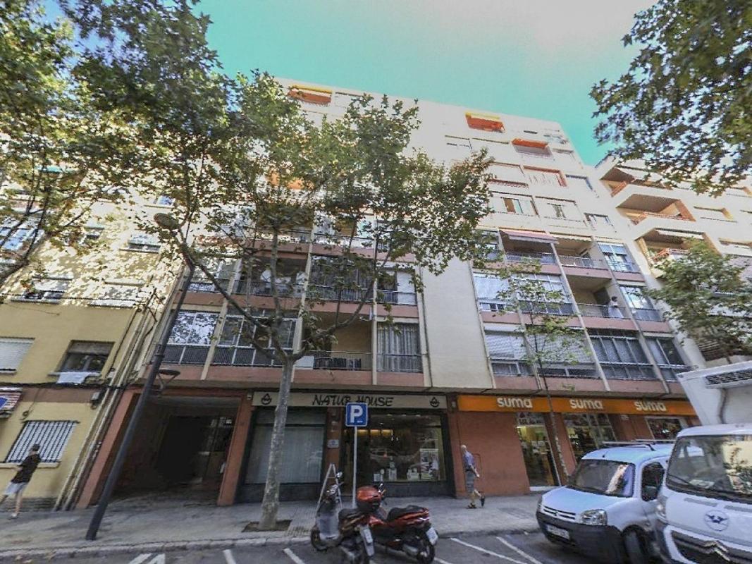 Sprzedaż mieszkania w Piso en Calle de Josep Maria Prous i Vila, 21, Centre, Reus, Reus
photo 1