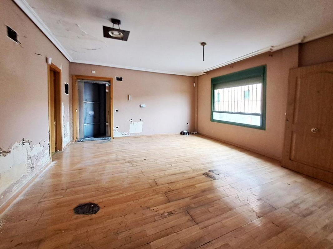 Venta de piso en Piso en Calera y Chozas, Calera y Chozas
photo 4