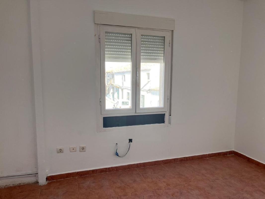Недвижимость на продажу и в аренду в Испании photo 5