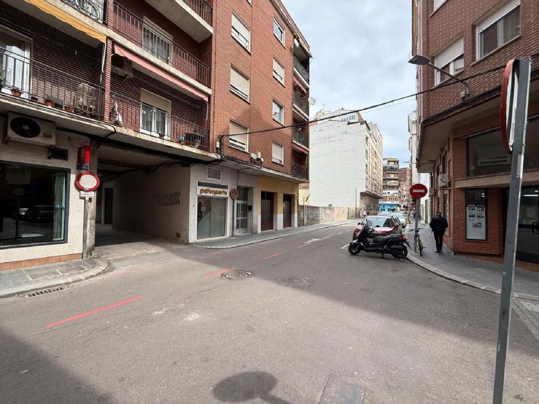 Продажа квартиры на Piso en Calle San Juan Bautista de la Salle, 7, El Pilar - La Estación, Talavera de la Reina, Талавера-де-ла-Рейна
photo 1