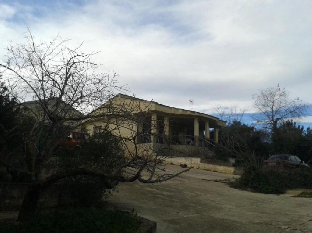 Properties for sale and rent in Spain photo 1