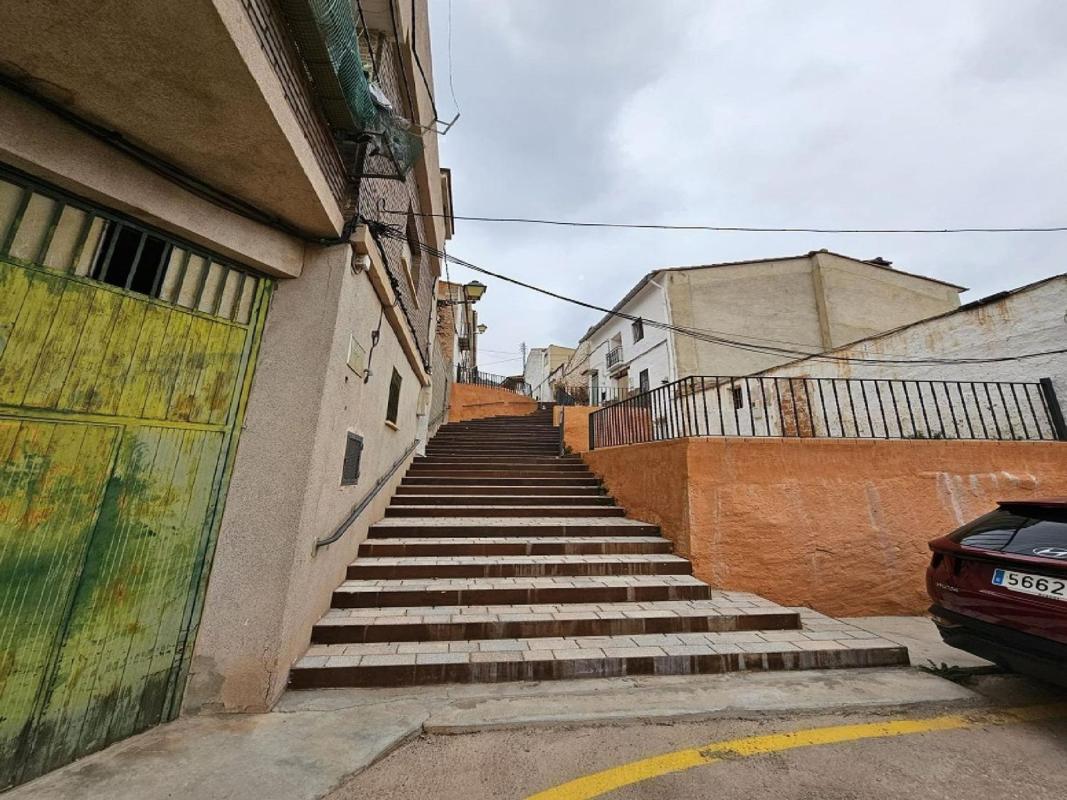 Propiedades en venta y alquiler en España photo 5