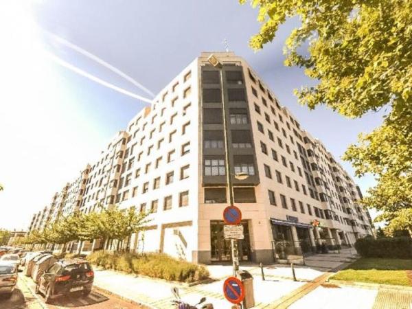 Sprzedaż mieszkania w Piso en Avenida de Zamora, 31, La Rubia, Valladolid, Valladolid
photo 1