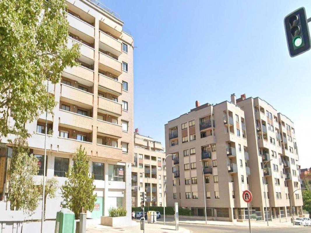 Sale of apartment in Piso en Calle de Hernando de Acuña, 35 -27, Parquesol, Valladolid, Valladolid
 photo 4