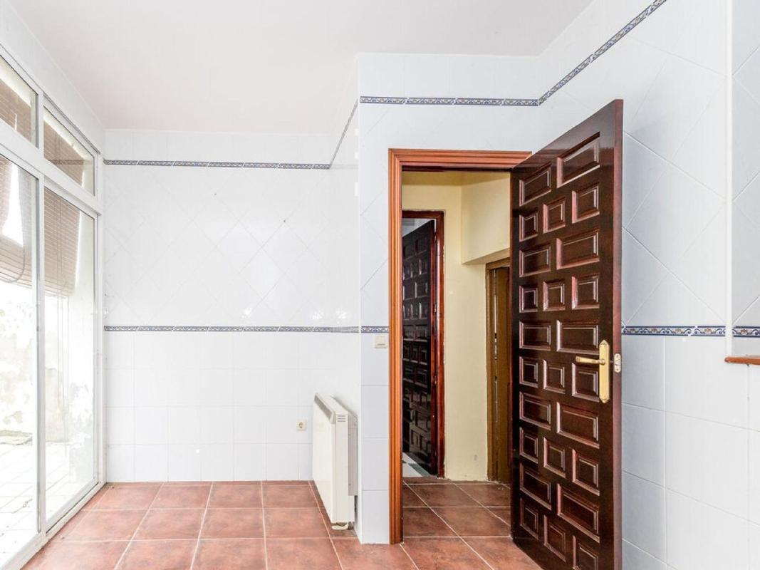 Propiedades en venta y alquiler en España photo 2