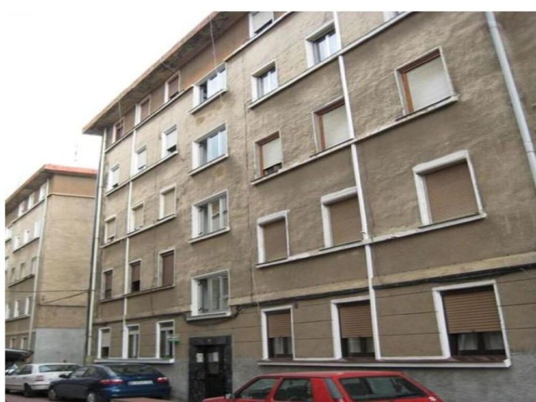 Продажа квартиры на Piso en Calle Sebastian Elcano, 14, Villar - San Juan, Santurtzi, Сантурци
photo 1