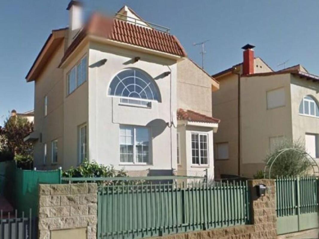 Venta de chalet independiente en Casa o chalet en Calle Encinas, 5, Benavente, Benavente
photo 1