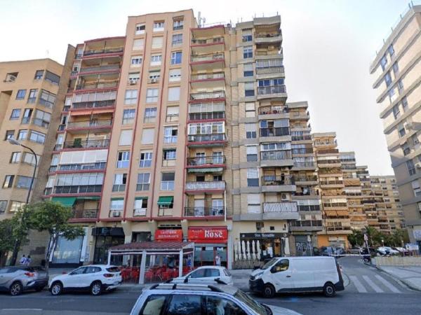 Venta de piso en Piso en Avenida de José Anselmo Clavé, 29 , - Cesi, Doctor Cerrada, Zaragoza, Zaragoza
photo 1