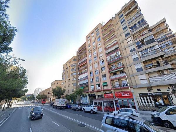 Venta de piso en Piso en Avenida de José Anselmo Clavé, 29 , - Cesi, Doctor Cerrada, Zaragoza, Zaragoza
thumbnail 1
