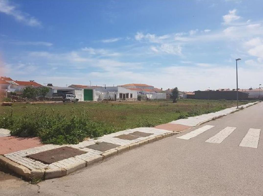 Działka na sprzedaż w Llerena, Badajoz photo 1
