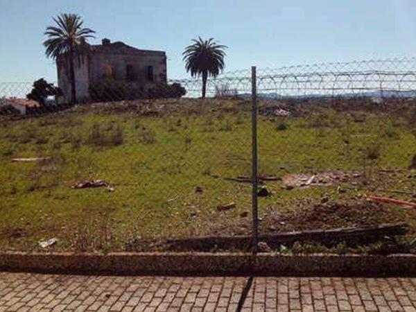 Terreno en Calle Compás s/n, Fregenal de la Sierra photo 4