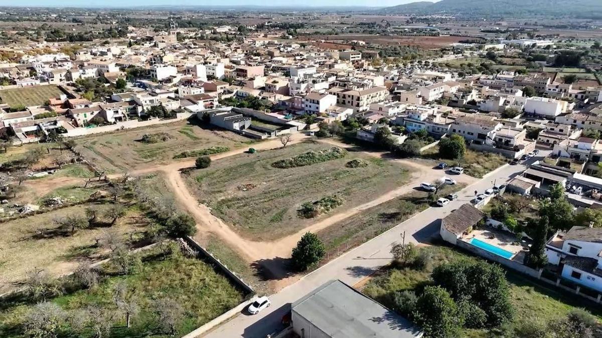 Terreno en venta en Santa Maria del Cami, Islas Baleares photo 5