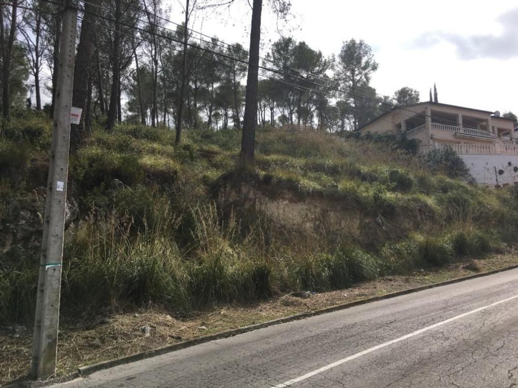 Terreno en venta en Canyelles, Barcelona photo 3
