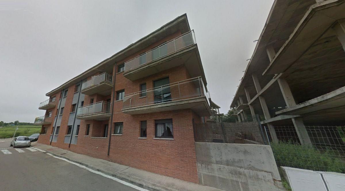 Terreno en venta en Roda de Ter, Barcelona photo 2
