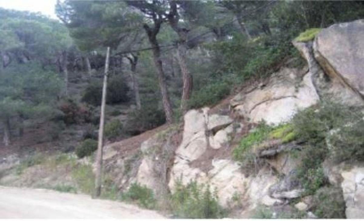 Участок земли на продажу в Кабрильс, Барселона photo 1