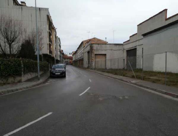 Terreno en Calle de Teodor de Mas, 39, Santa Clara-Caputxins-Hospital, Vic thumbnail 2