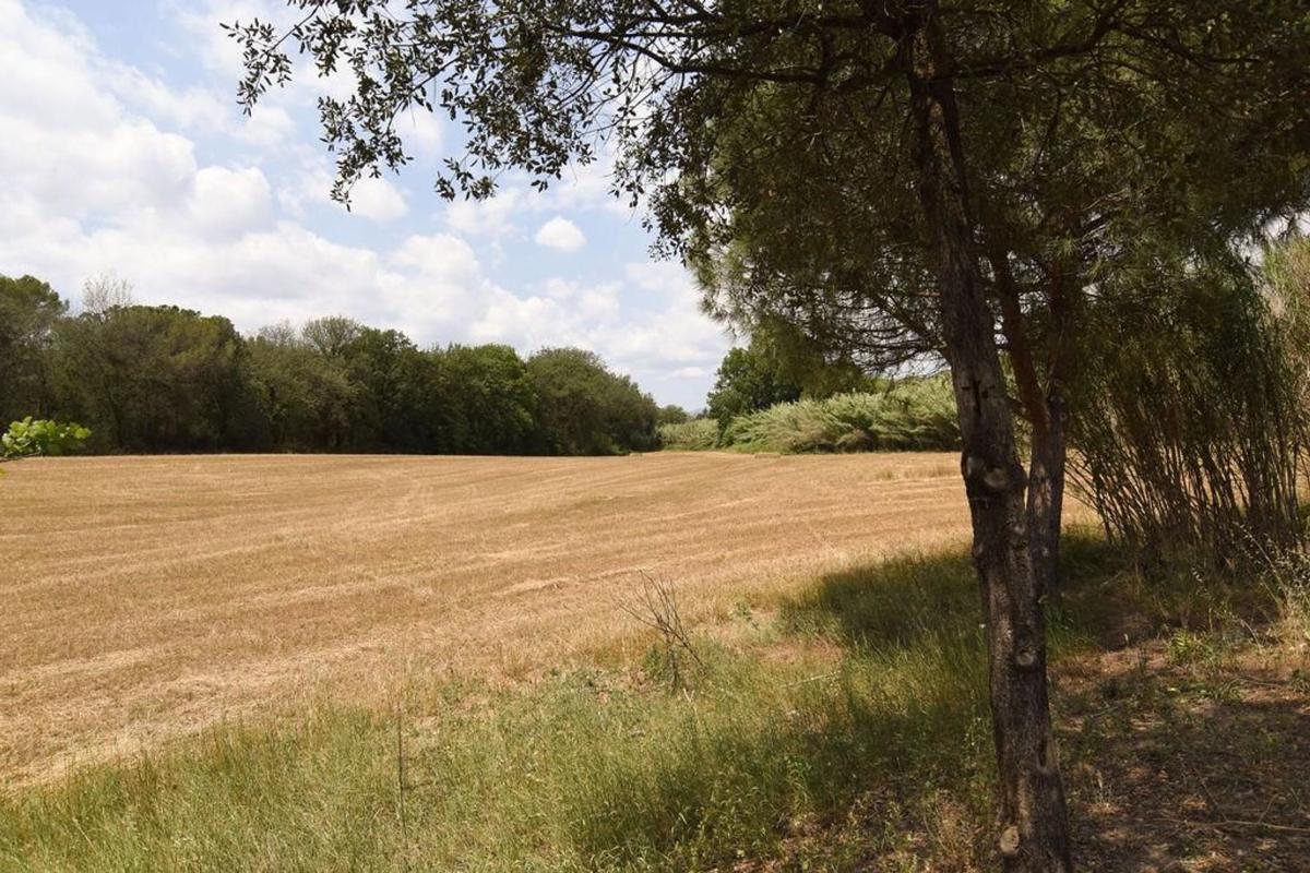 Terreno en venta en Lliçà de Vall, Barcelona photo 2