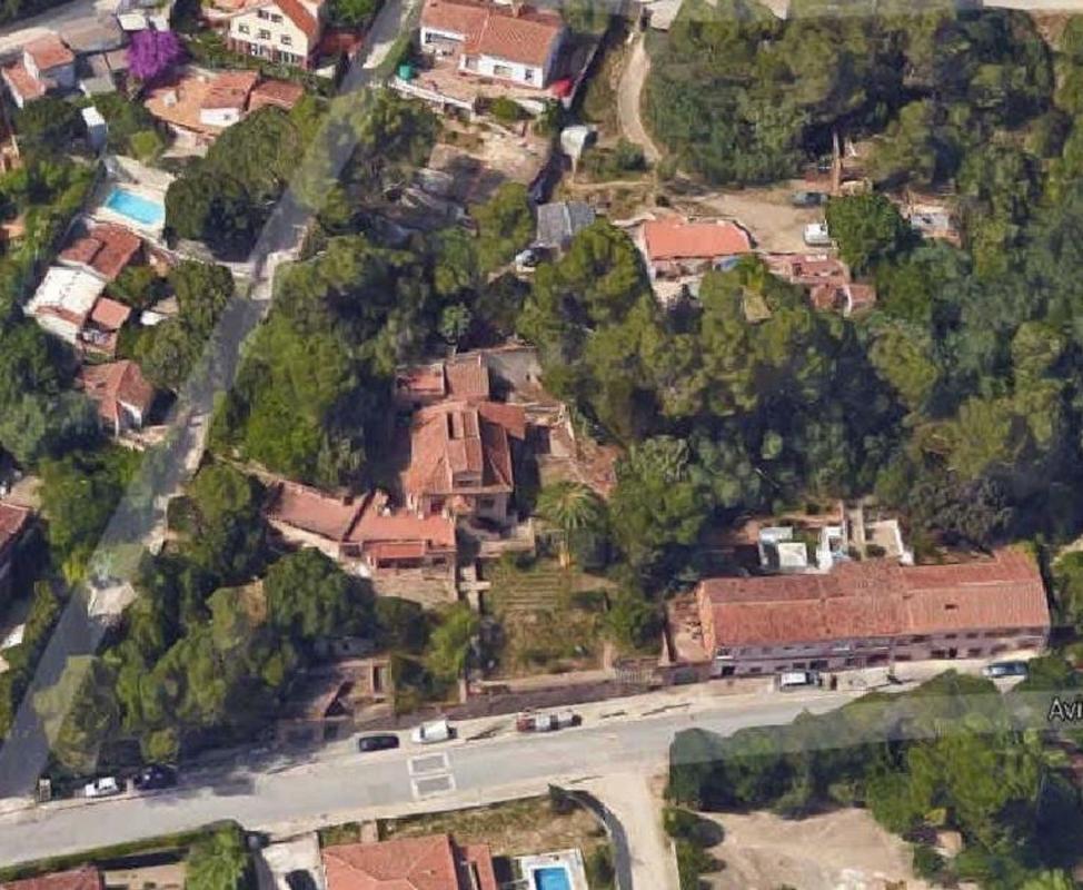 Terreno en venta en Sant Cugat del Vallès, Barcelona photo 4
