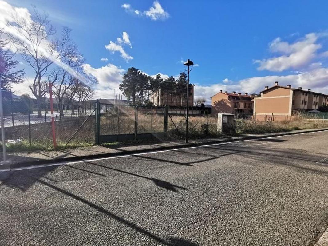 Terreno en venta en Miranda de Ebro, Burgos photo 2