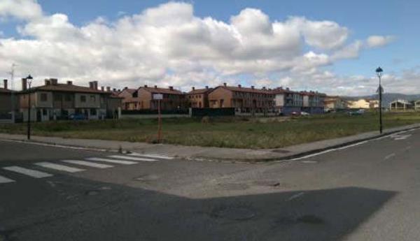 Terreno en Calle Clara Campoamor, 6, Crucero - Aquende, Miranda de Ebro photo 1