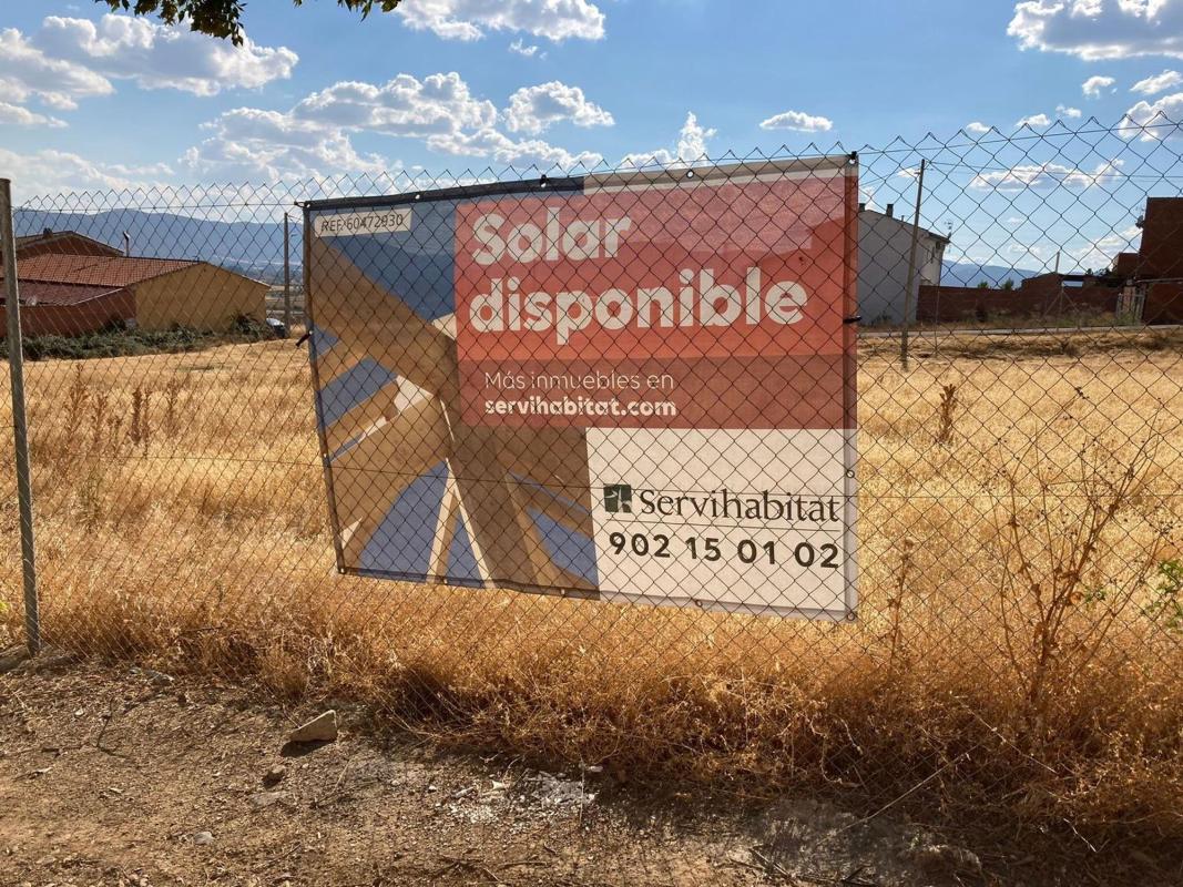 Terreno en venta en Piedrabuena, Ciudad Real photo 1