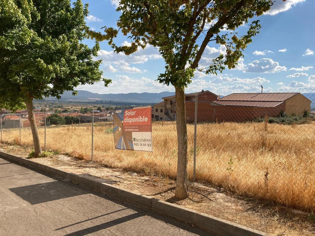 Terreno en venta en Piedrabuena, Ciudad Real photo 4