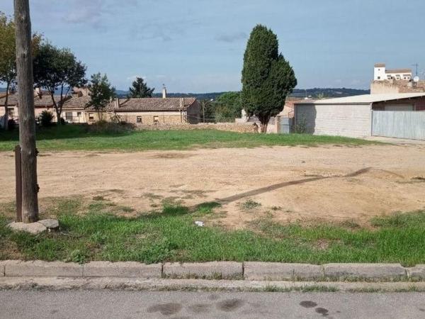 Terreno en Calle Sant Sebastià, 3, La Bisbal d'Empordà thumbnail 2