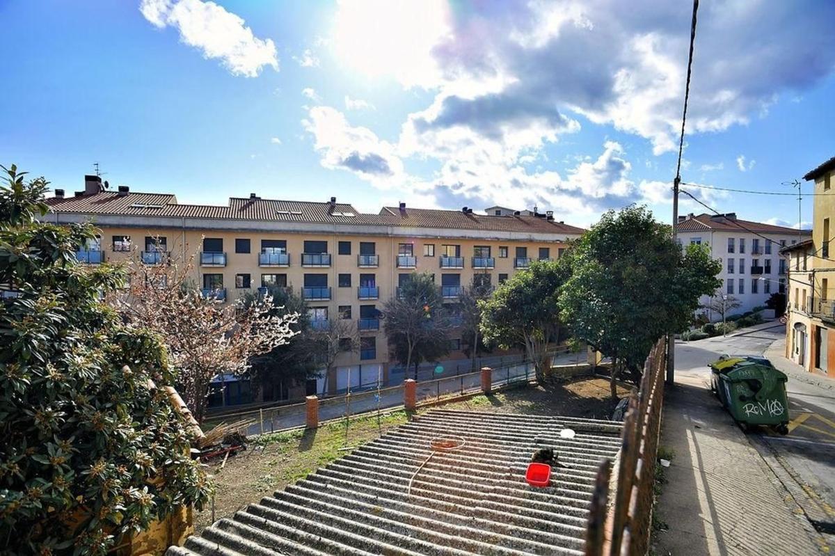 Участок земли на продажу в Олот, Жирона photo 3