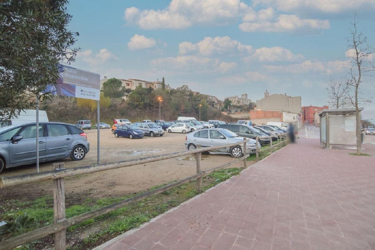 Land for sale in Llagostera, Girona photo 1