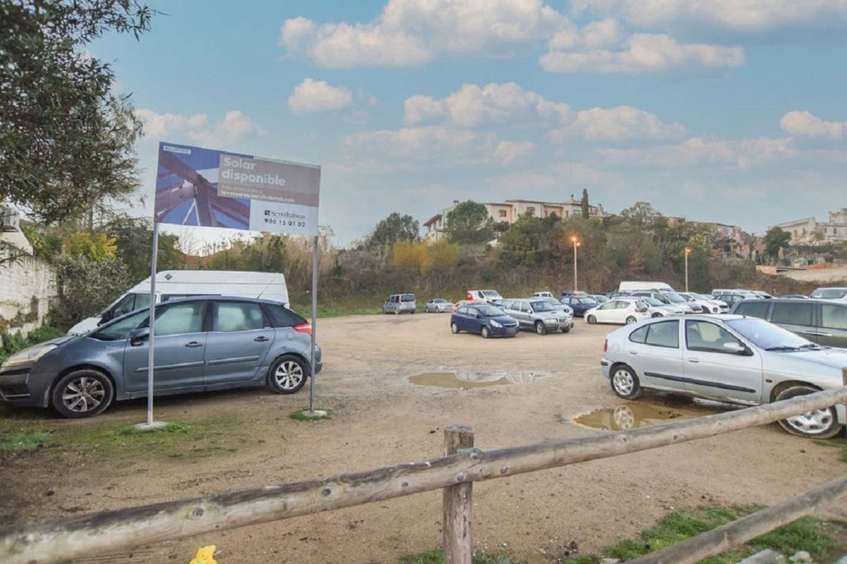 Land for sale in Llagostera, Girona photo 2