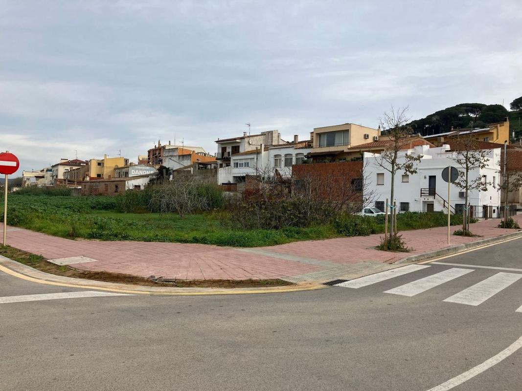 Land for sale in Palamós, Girona photo 2