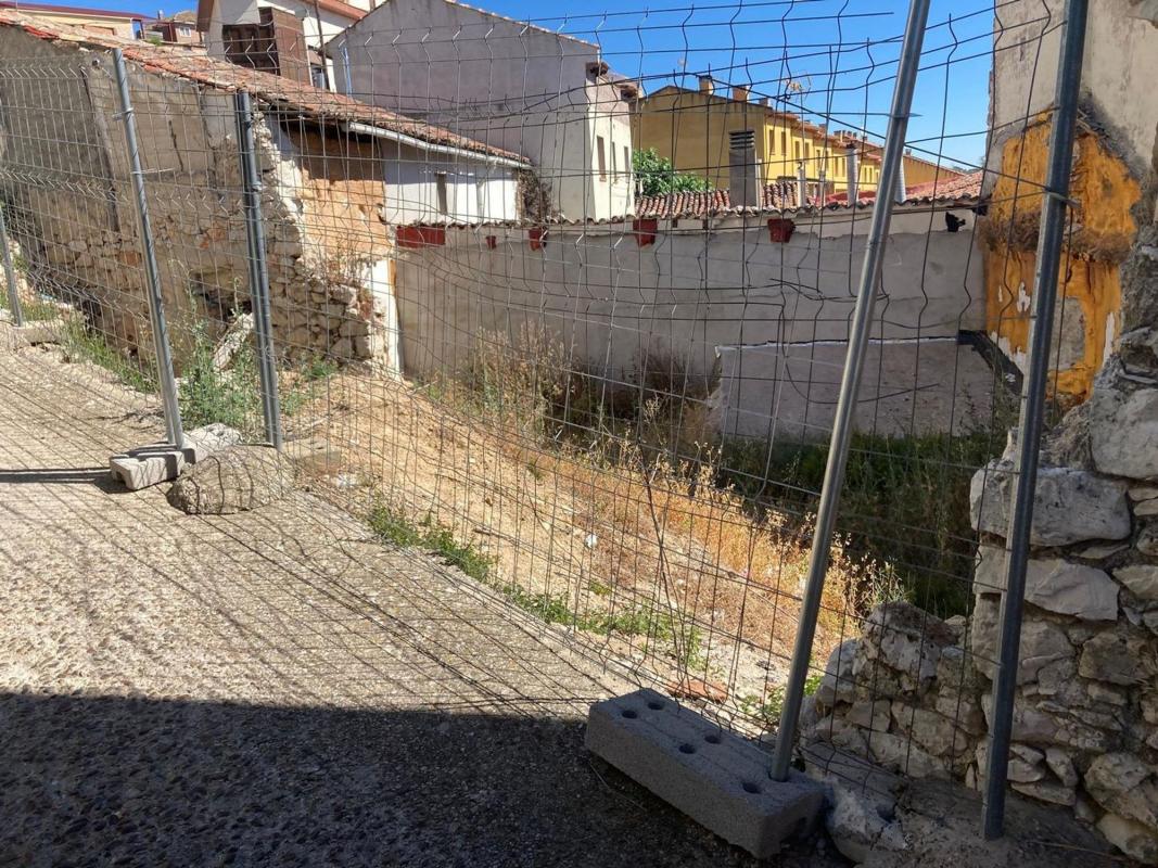 Land for sale in Horche, Guadalajara photo 3