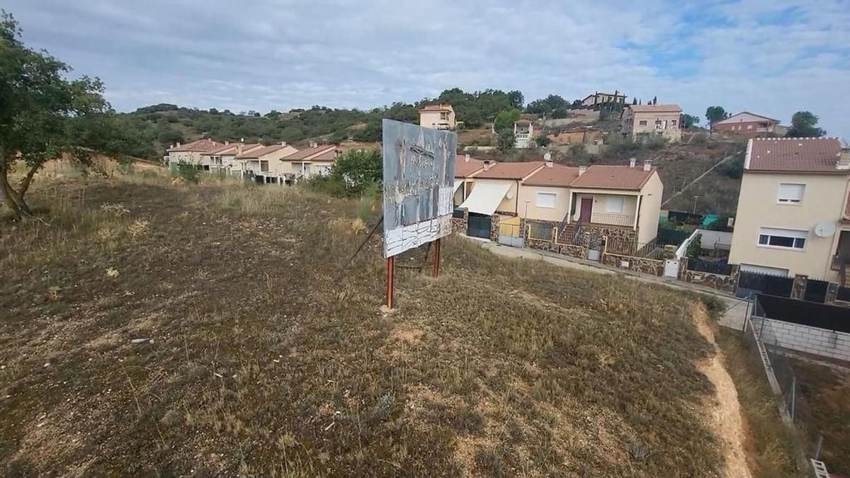 Terreno en venta en Espinosa de Henares, Guadalajara photo 2