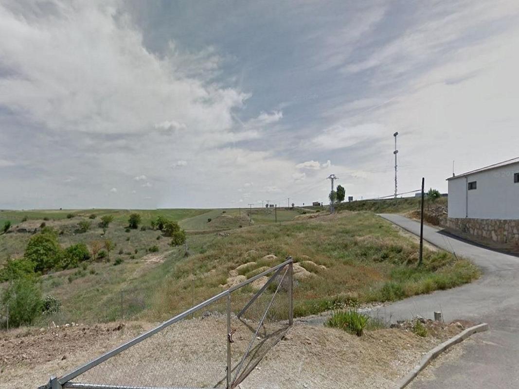 Land for sale in Trijueque, Guadalajara photo 4