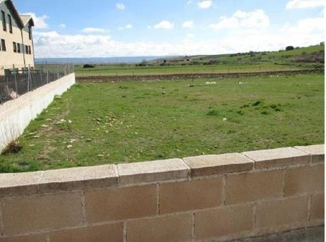 Land for sale in Humanes, Guadalajara photo 1