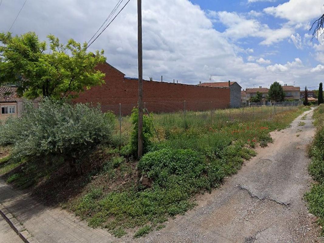 Terreno en venta en Tortola de Henares, Guadalajara photo 3