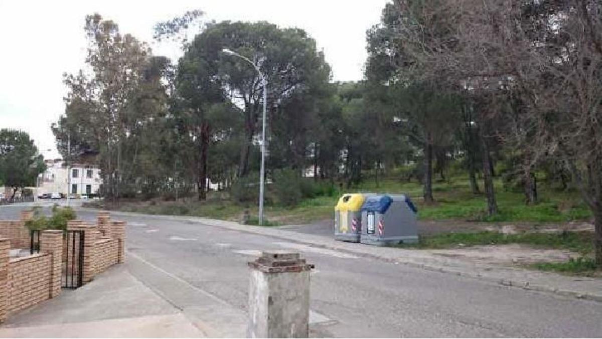 Terreno en venta en Minas de Riotinto, Huelva photo 2