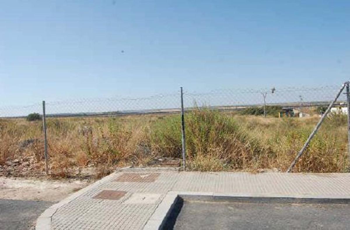 Terreno en venta en Trigueros, Huelva photo 5