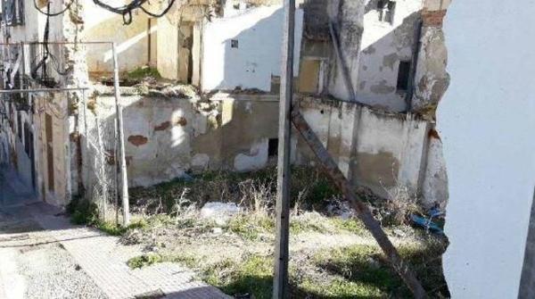 Terreno en Calle Santiago, 11, Ctra. Circunvalación - La Magdalena, Jaén photo 1