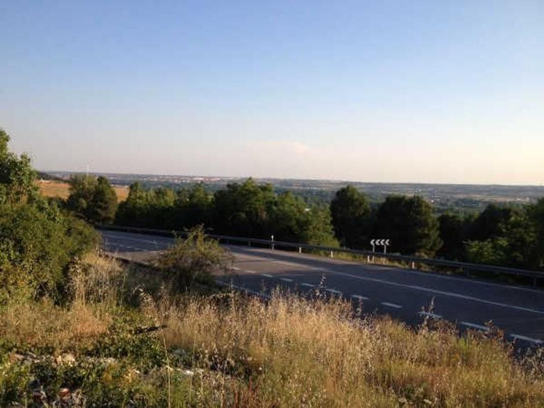 Land for sale in Sariegos, León photo 2
